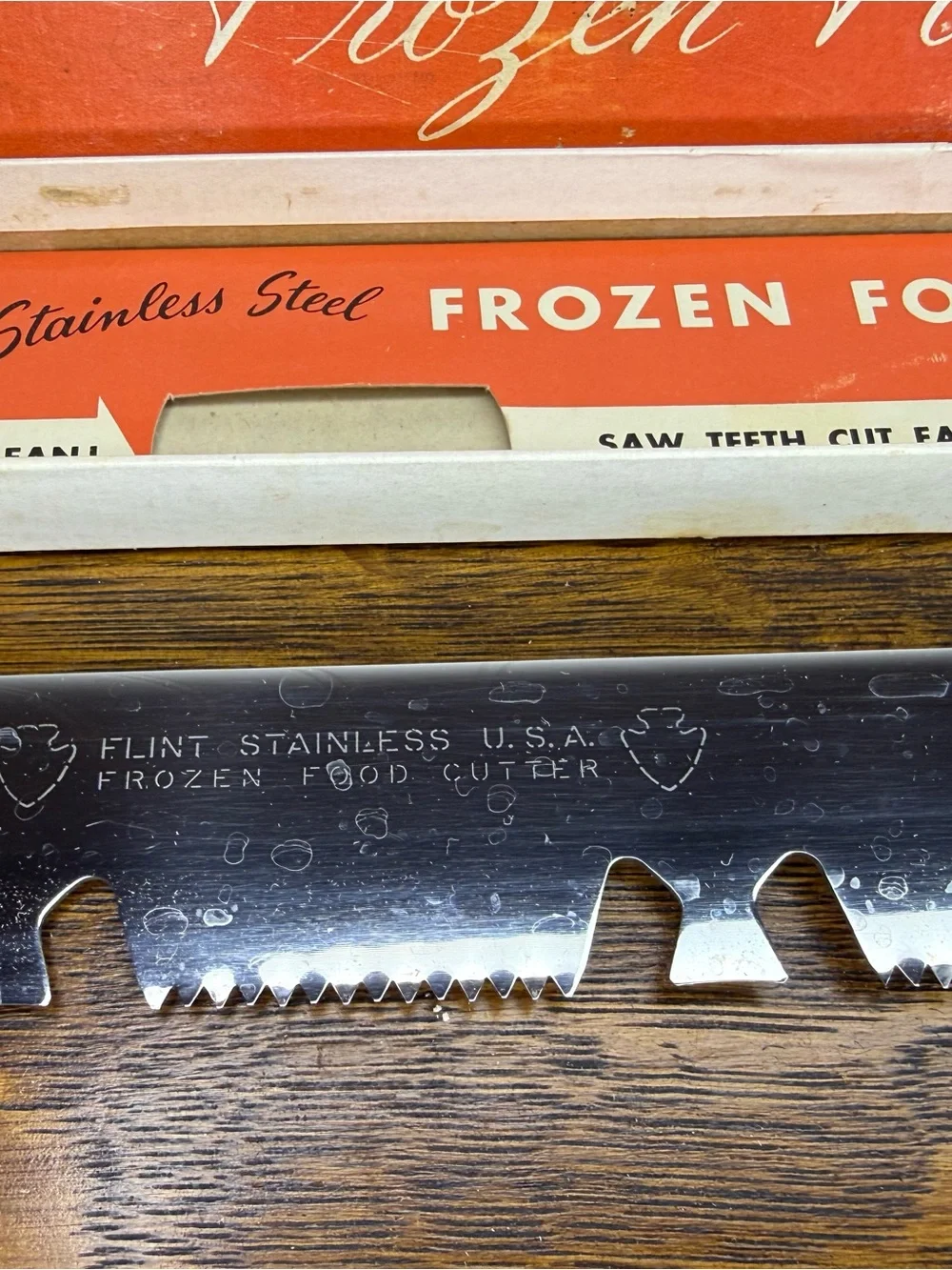 EKCO Flint Arrowhead 750-P Frozen Food Cutter Knife Serrated Stainless USA VTG